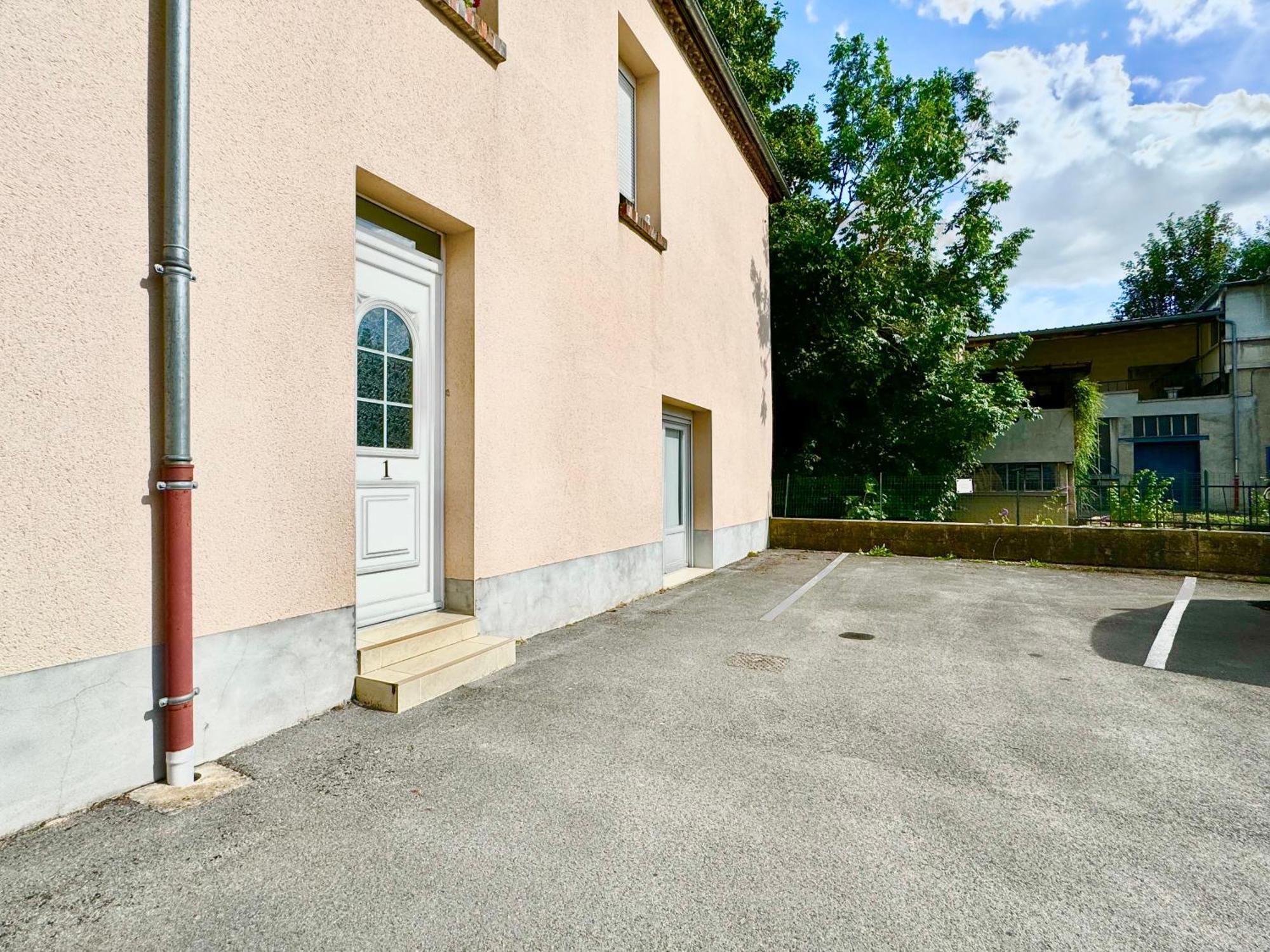 Le Cubry : Appart Hyper-Centre Avec Une Place De Parking Épernay Exterior foto